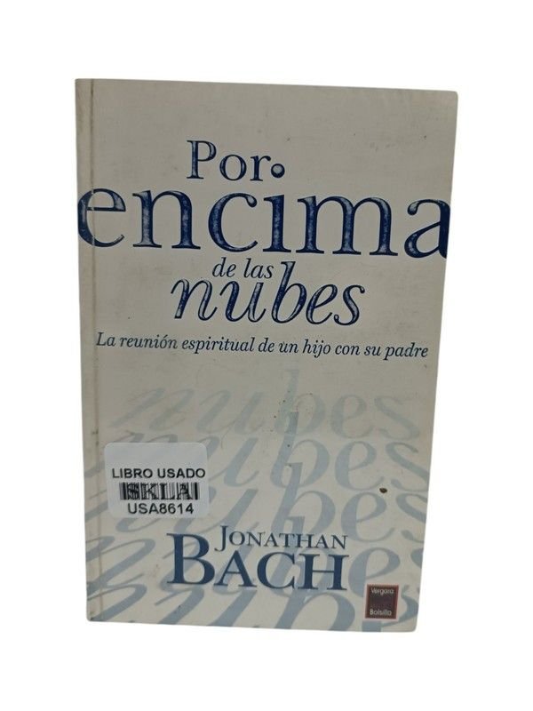 Por encima de las nubes